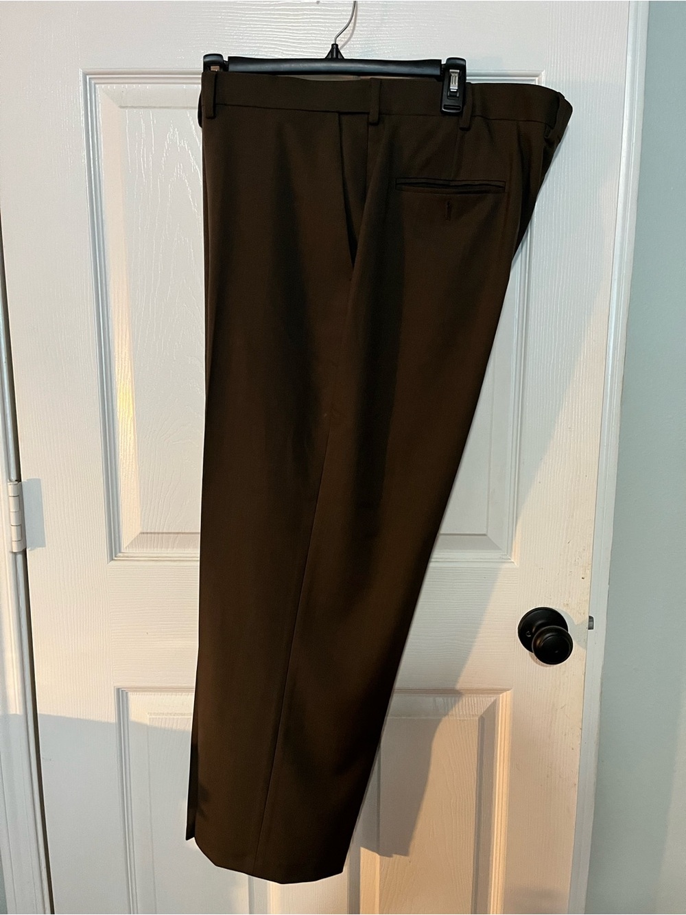 Haggar Men's Classic Fit Premium Comfort Dress Pants - Brown